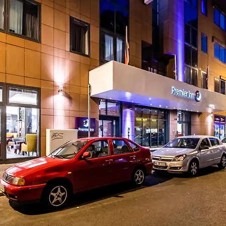Premier Frankfurt Centre 3*