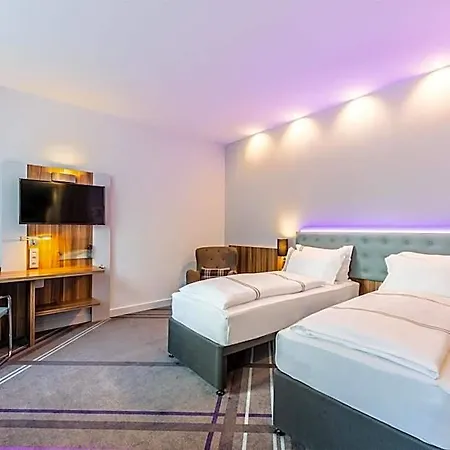 Premier Frankfurt Centre Hotel 3*