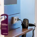 Premier Frankfurt Centre 3*