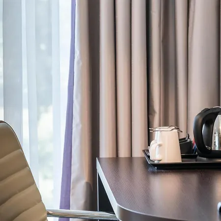 Hotel Premier Frankfurt Centre 3*